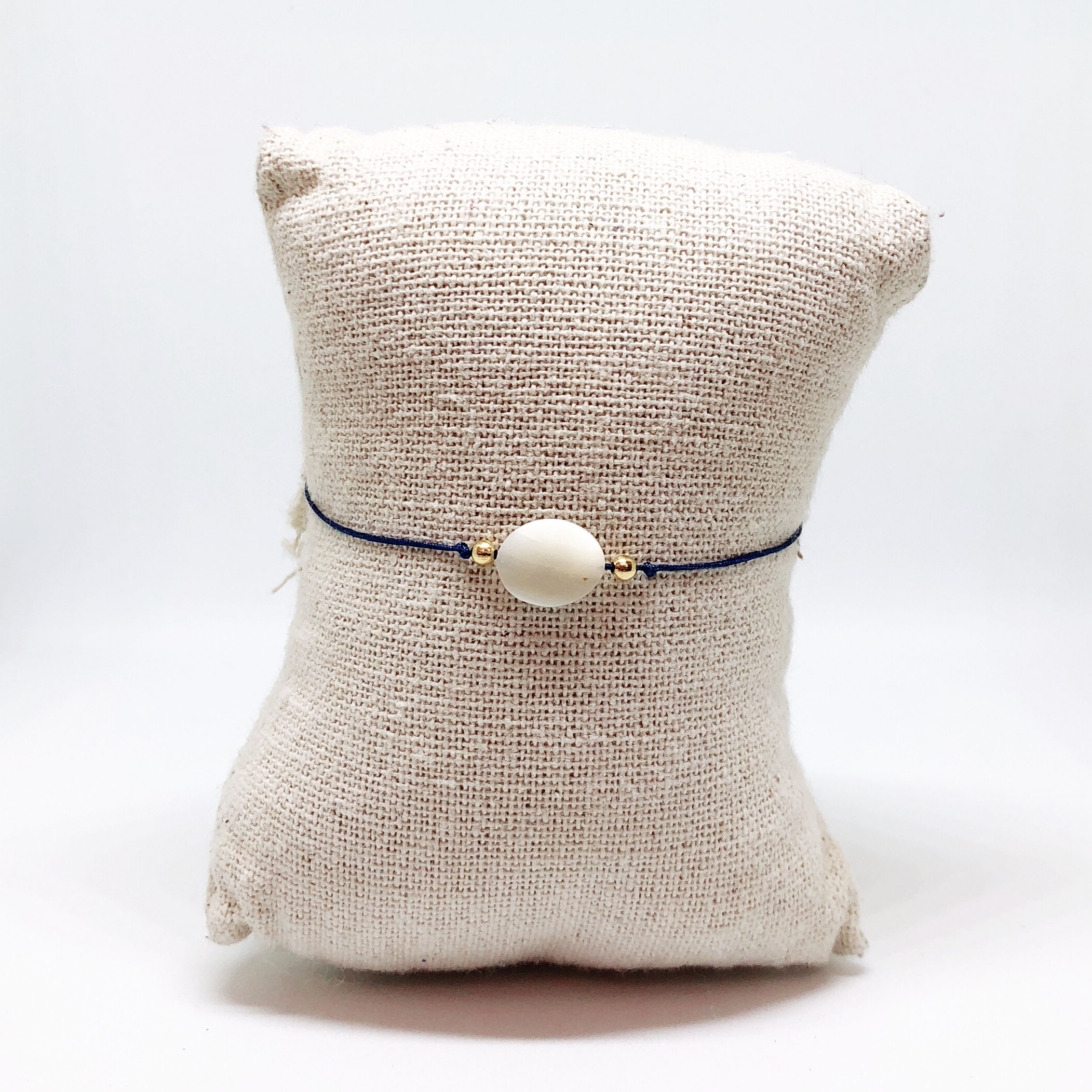 bracelet-femme-or-bleu-blanche