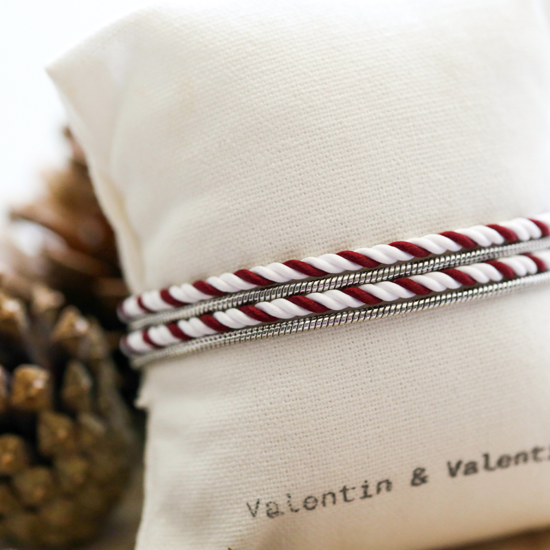 bracelet-argent-valentin-blanc-bordeaux-coussin2