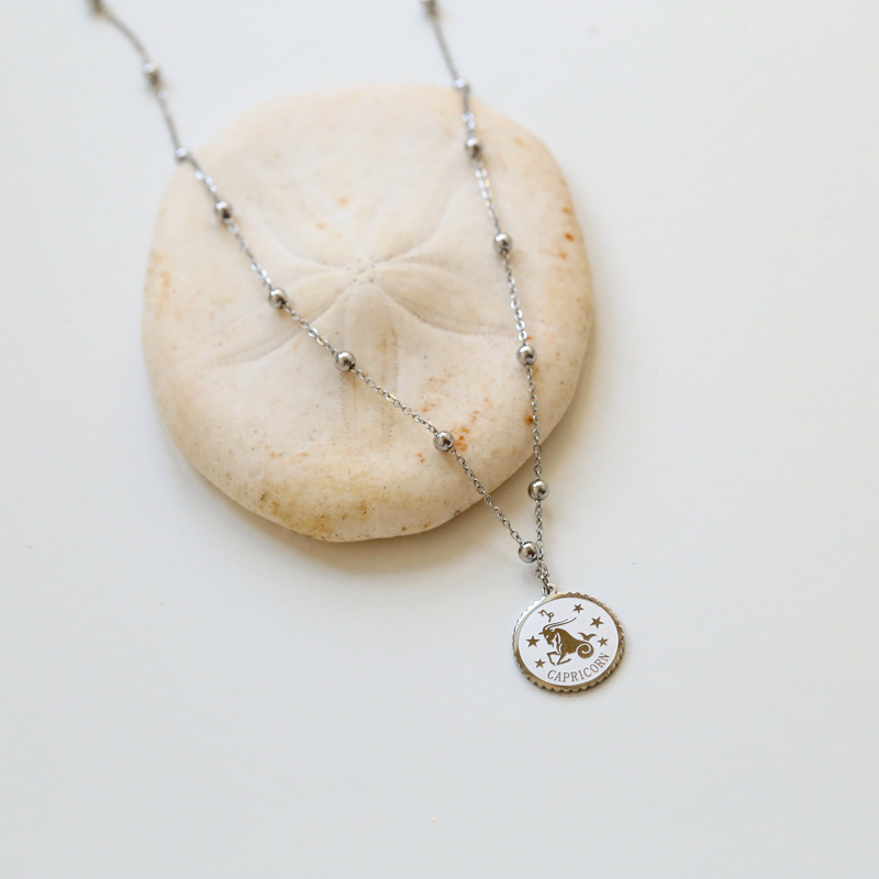 collier-argent-astro-capricorne-2