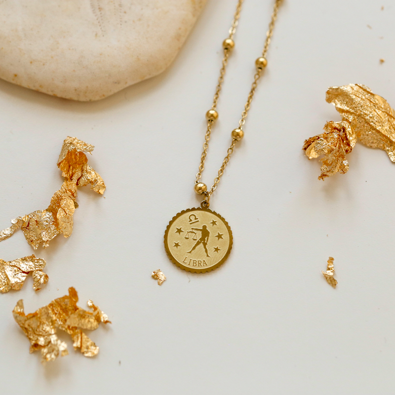 collier-or-astro-balance