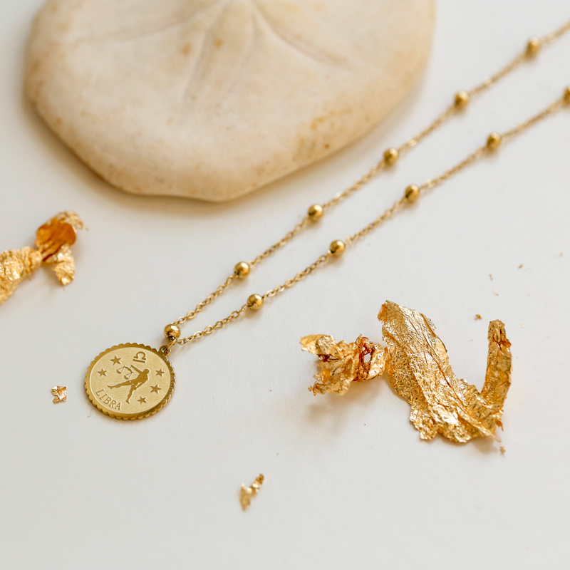 collier-or-astro-balance-2