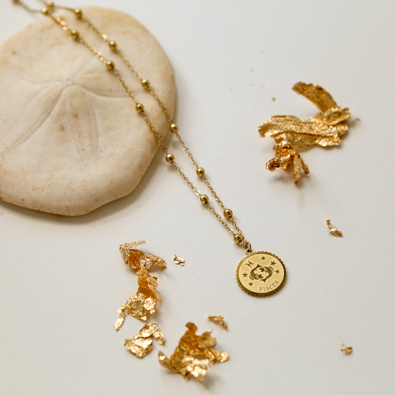 collier-or-astro-poisson-2