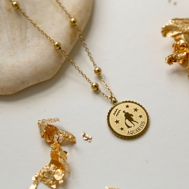 collier-or-astro-verseau-2