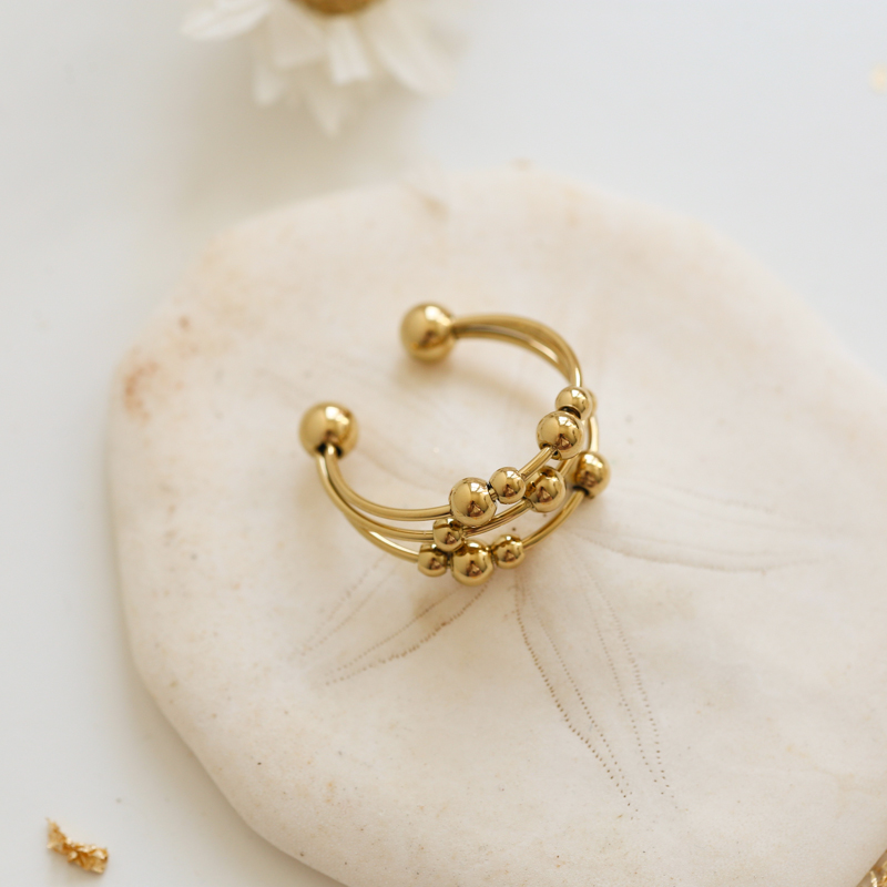 bague-or-romy-dessus