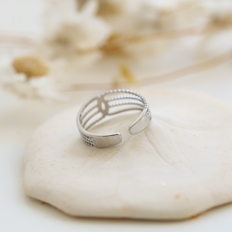 bague-argent-leonie-arriere