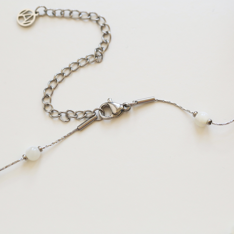 collier-argent-addie-arriere