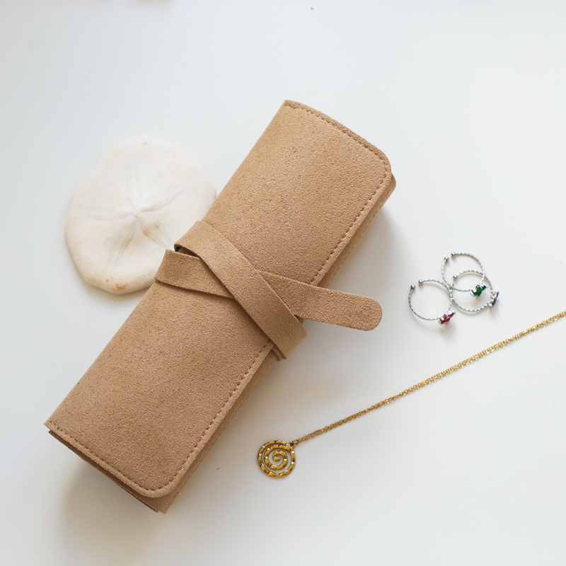 pochette-bijoux-VV-fermer-2