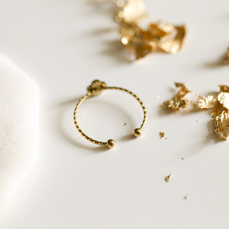 bague-or-isee-arriere