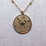 collier-femme-or-cancer-zoom