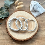 HOWLITE