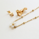 collier-or-capucine-zoom