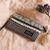 pochette-rhetaise-vert-rayure-noir