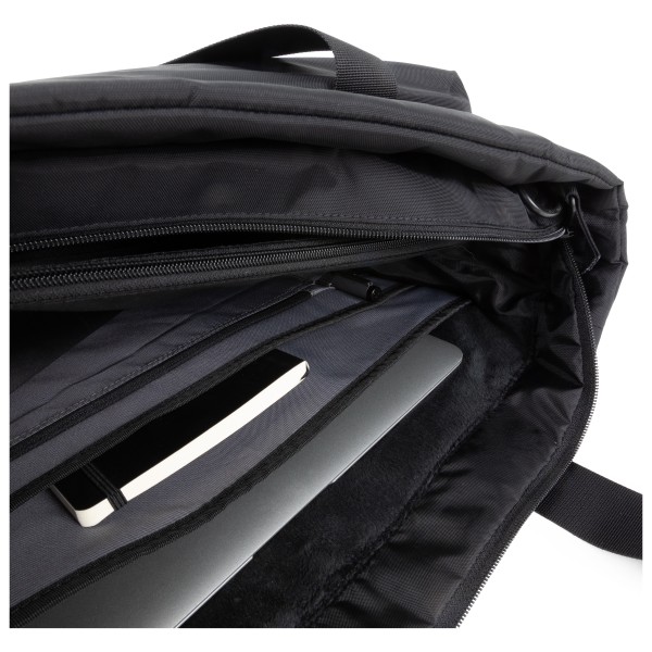 CCNCT F SATCH BLACK 5