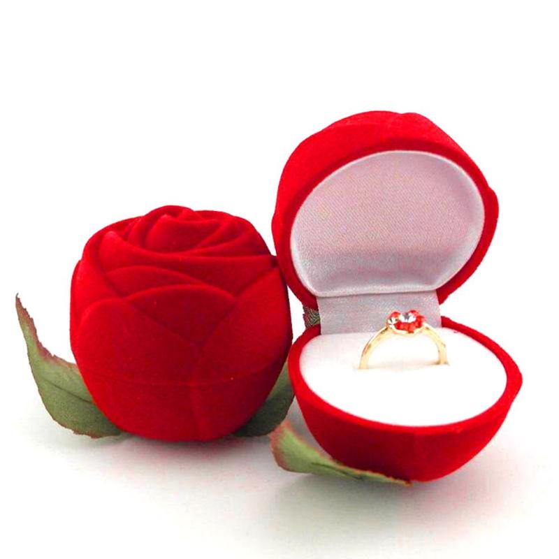 1-pc-romantique-Rose-anneau-bo-te-fleur-flocage-titulaire-velours-mariage-proposer-fian-ailles-saint
