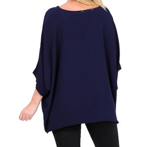 Blouse amqple grande taille bleu de dos