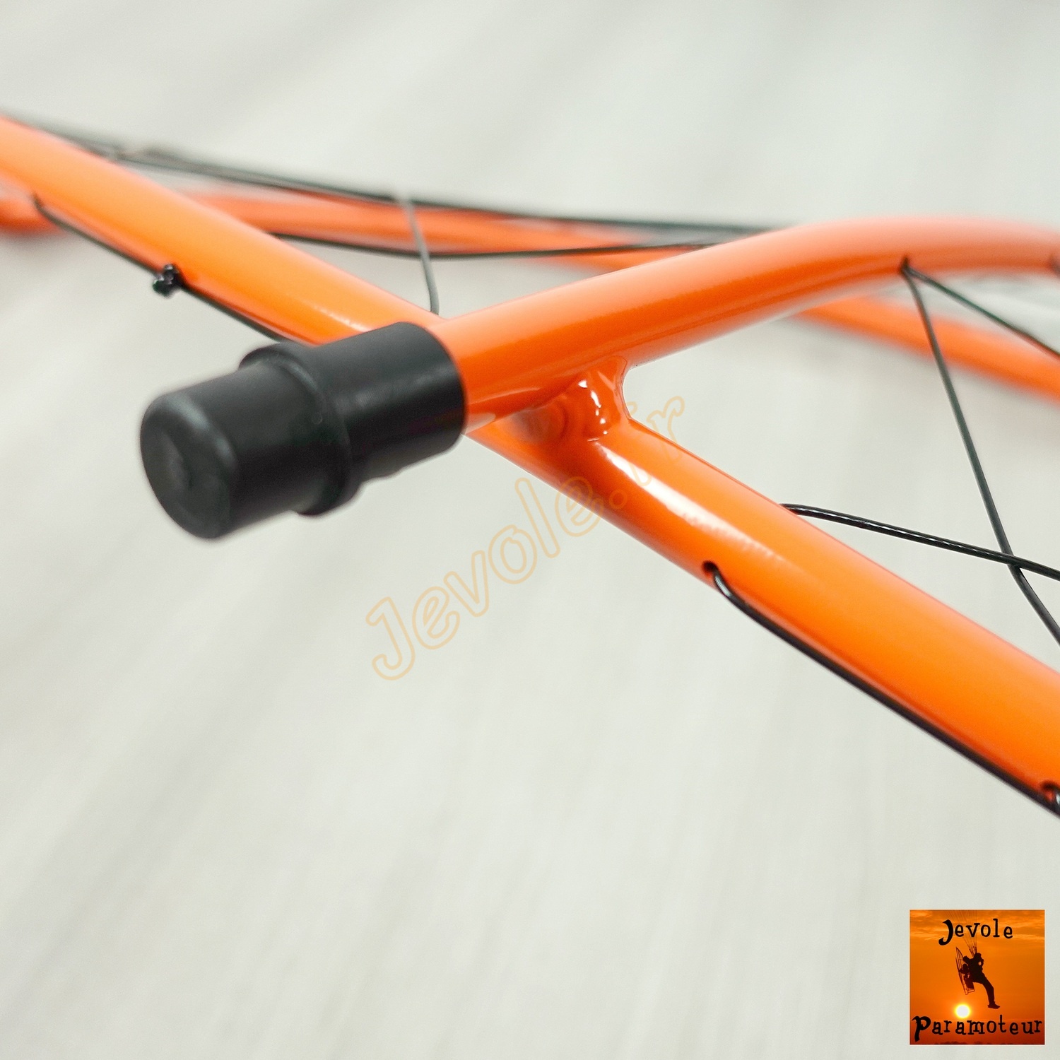 Cage Xlite 132 orange Kangook 2