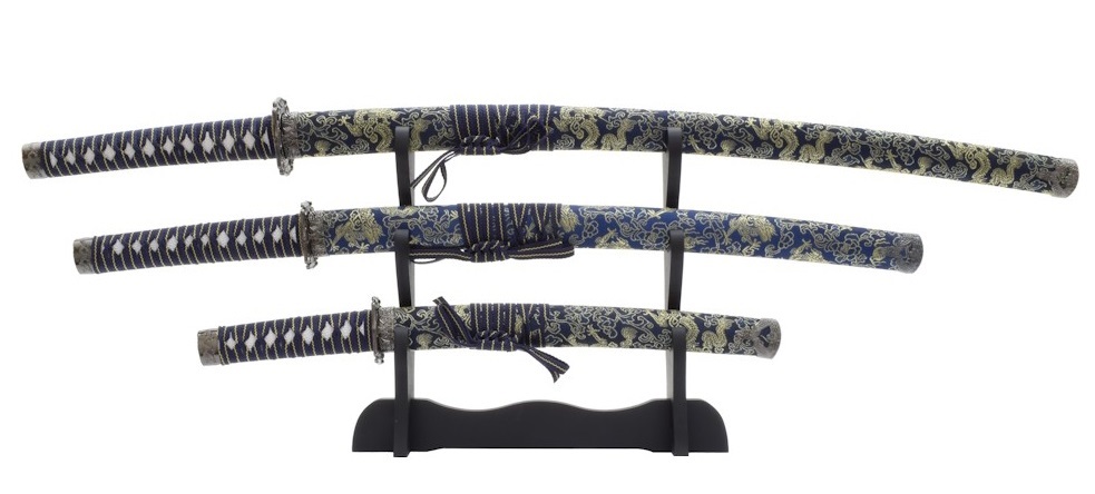 Lot 3 katanas design sabre japonais