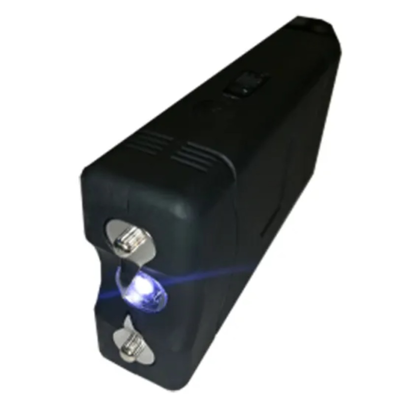 Taser électrique PRAGA noir 5 000 000 volts prise en main rapide autodéfense