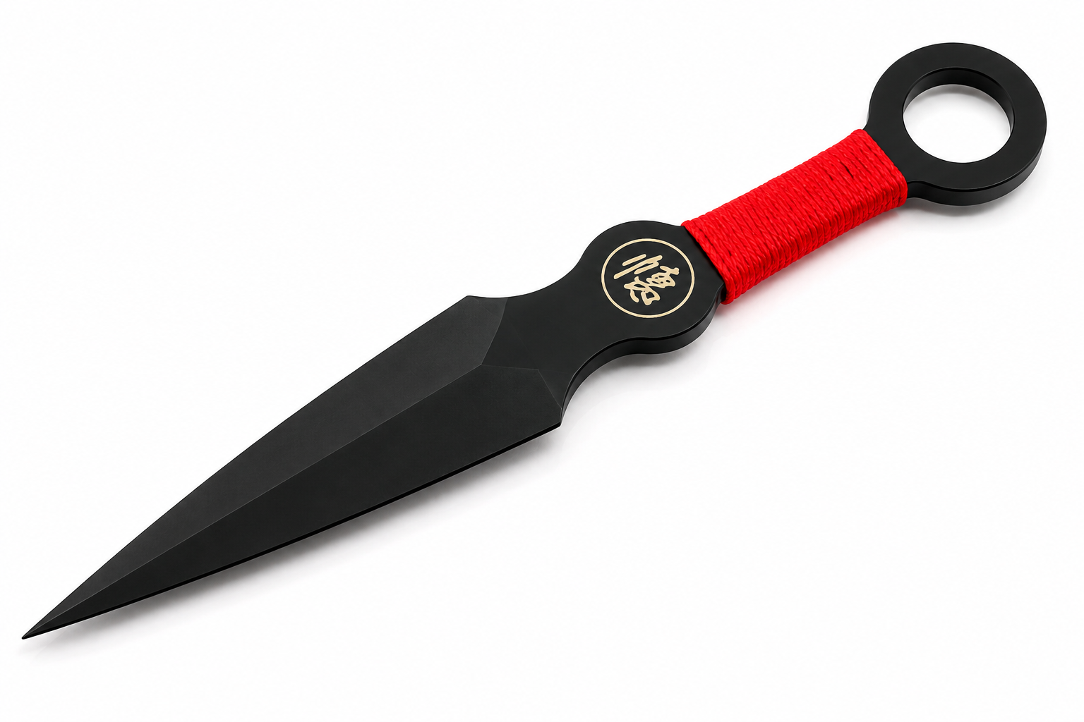 Gros plan sur un couteau de lancer kunai Albainox noir à poignée rouge