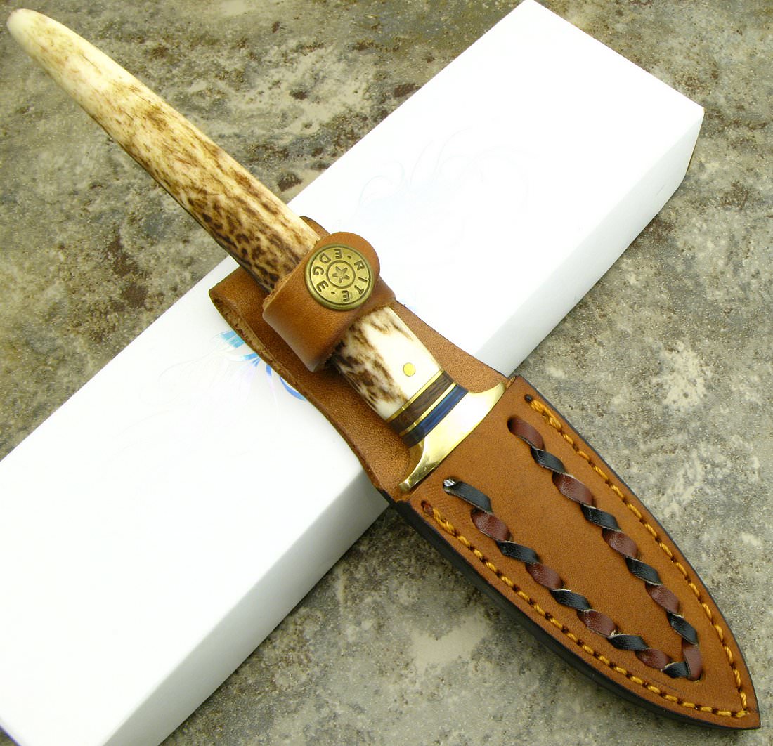 Poignard 22cm lame en damas, couteau bois de cerf (2)