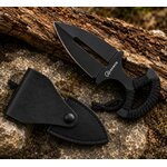 Couteau push dagger Albainox noir avec étui en cuir sur rochers en forêt