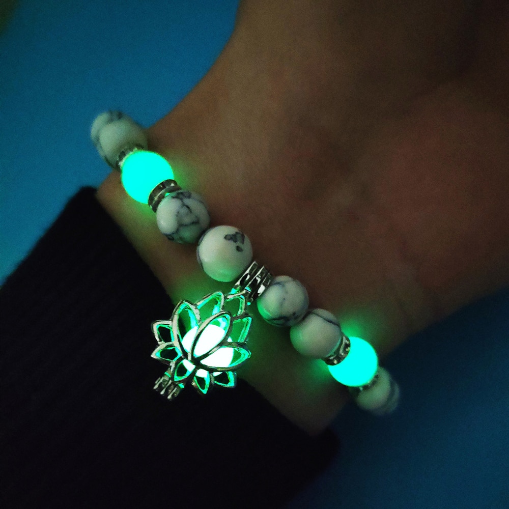 bracelet lotus perles luminescentes vertes boutique zen style                                             ux-Rougeoyant-Dans-L-obscurit-Lotus-Fleur-En-Forme-bracelet-breloques-Pour-Les-Femmes