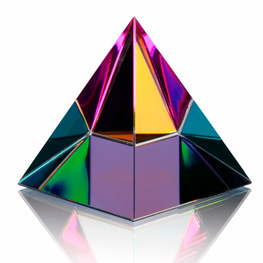 Pyramide-en-cristal-pour-augmenter-les-énergies-de-votre-espace-de-méditation-et-de-relaxation-boutique-zen-style