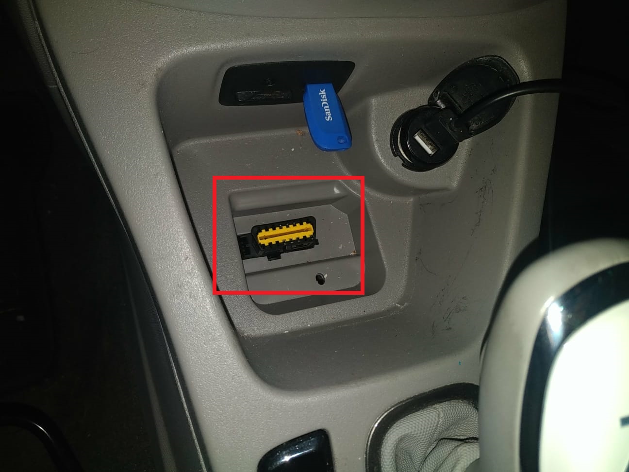 Prise OBD2 Renault Zoé Phase 1 R90 92cv