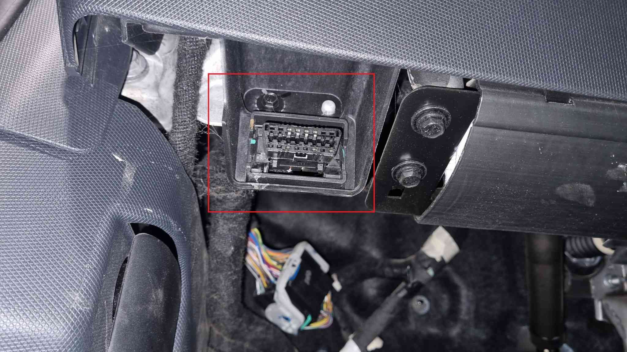 Prise OBD2 Ford Mustang Mach-E