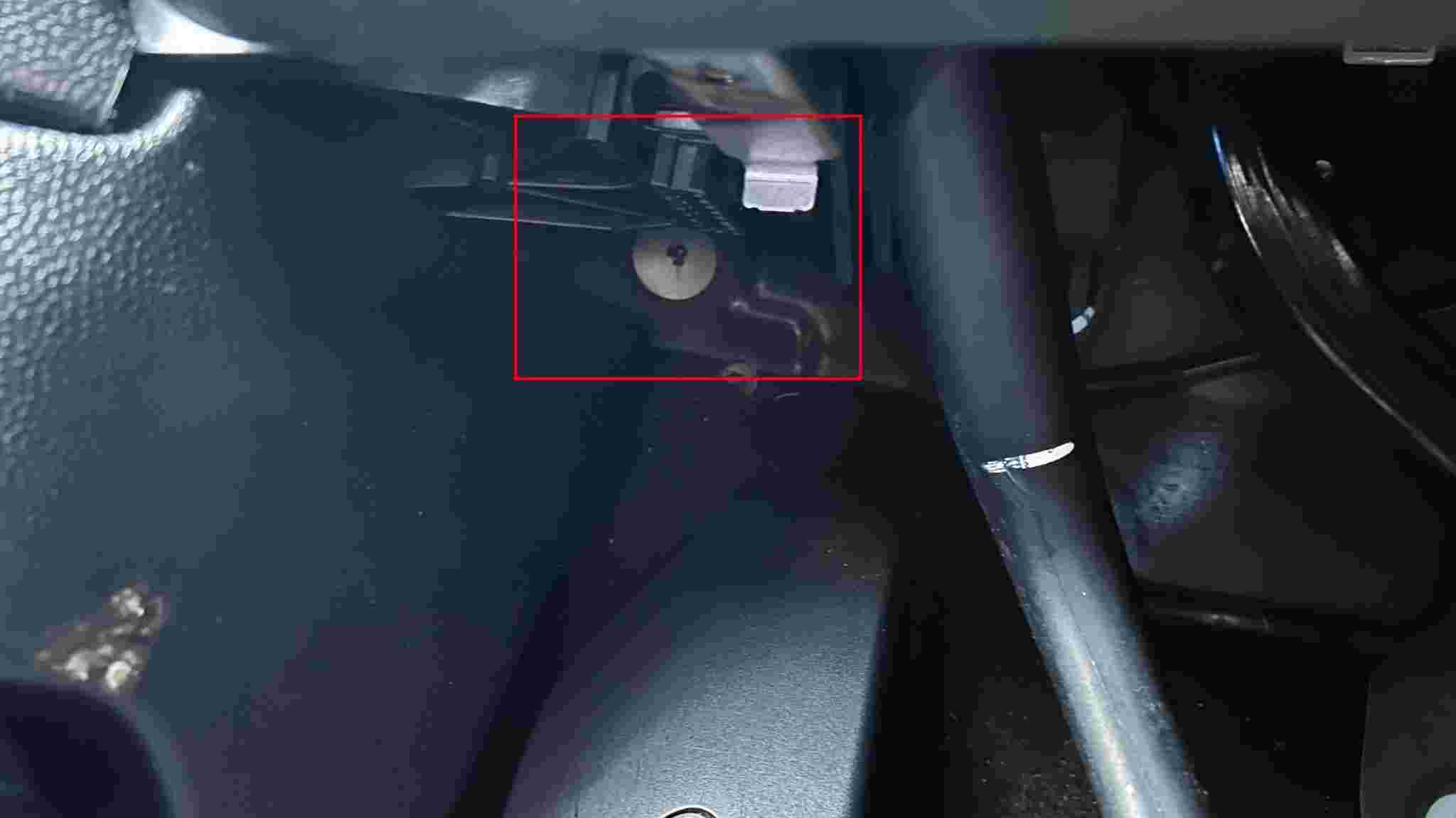 Prise OBD2Mini One 102 ch F56