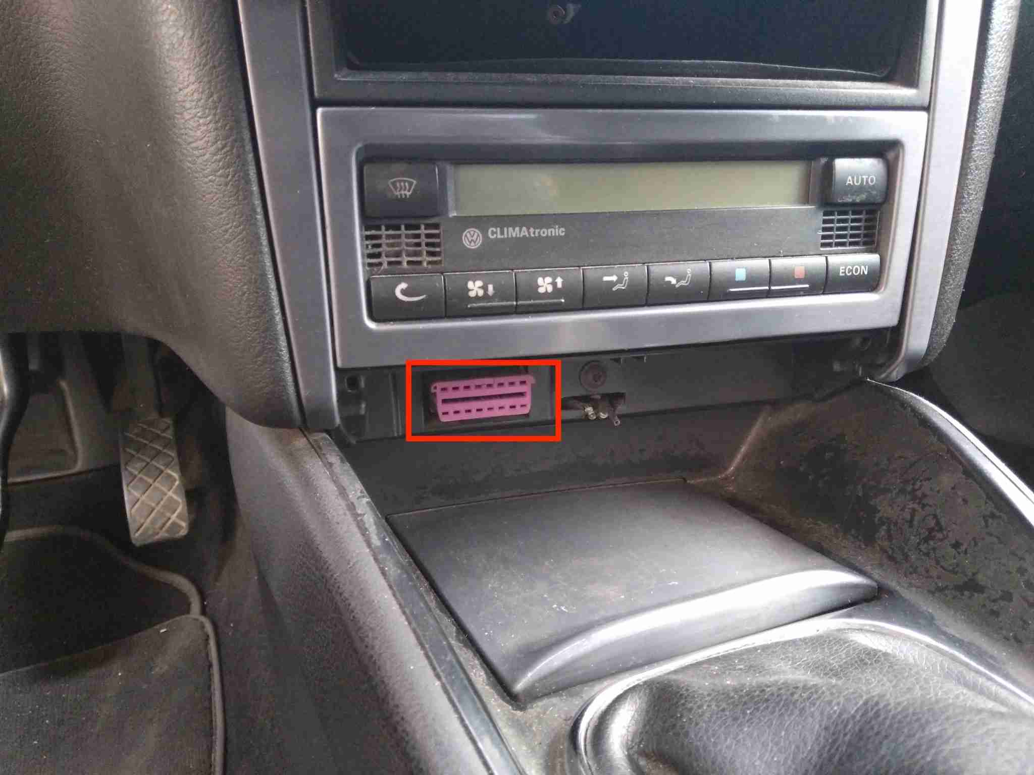 Prise OBD2 Volkswagen Golf 4