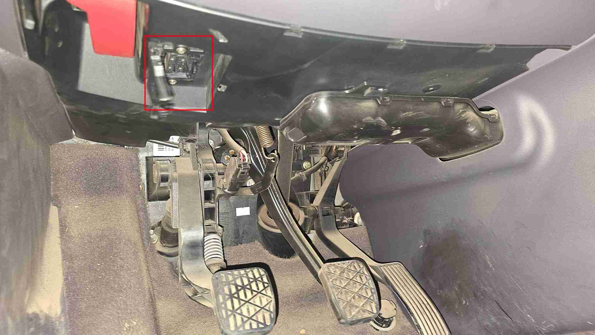 Prise OBD2 Mercedes A170