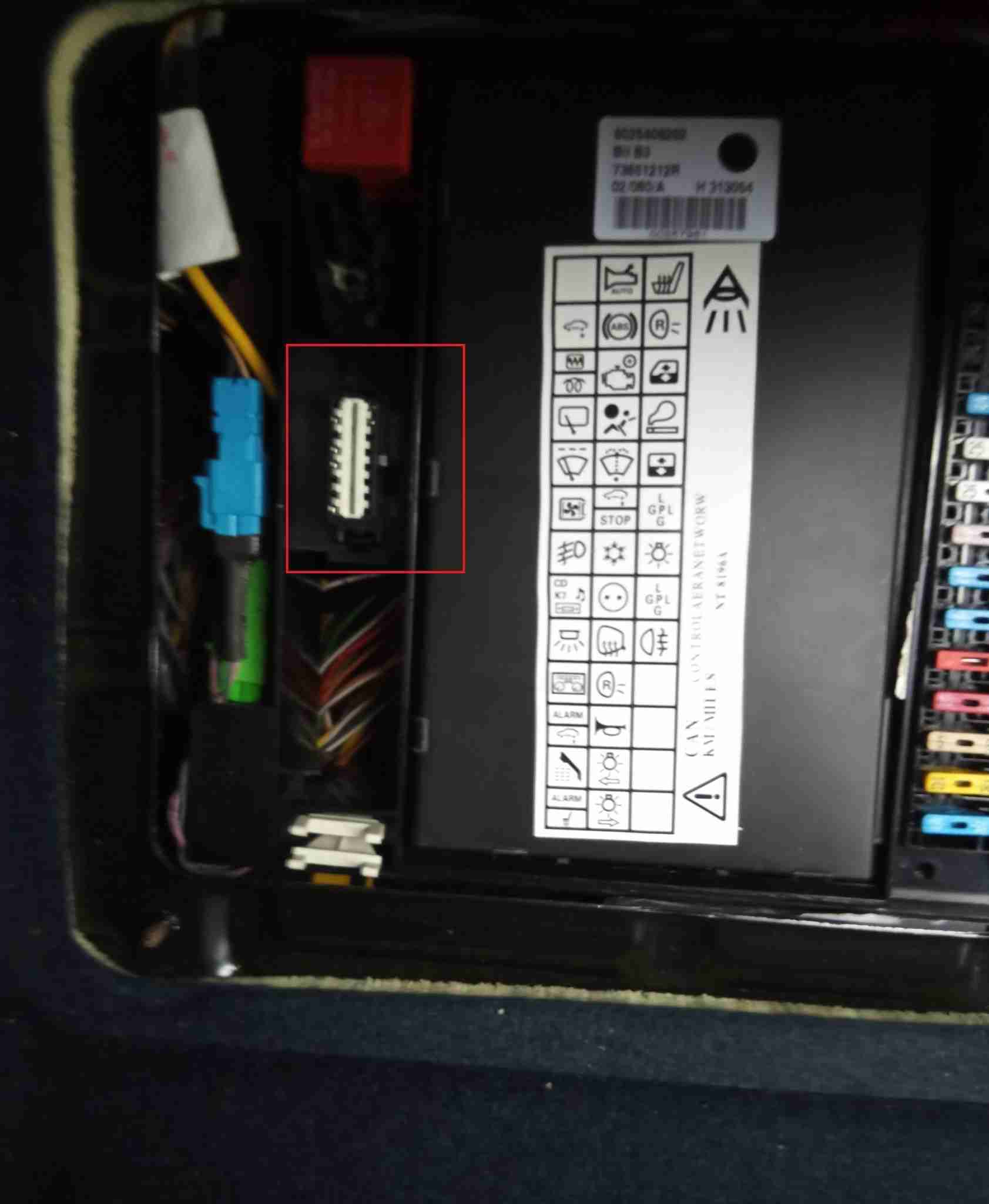 Prise OBD2 Renault Espace 3