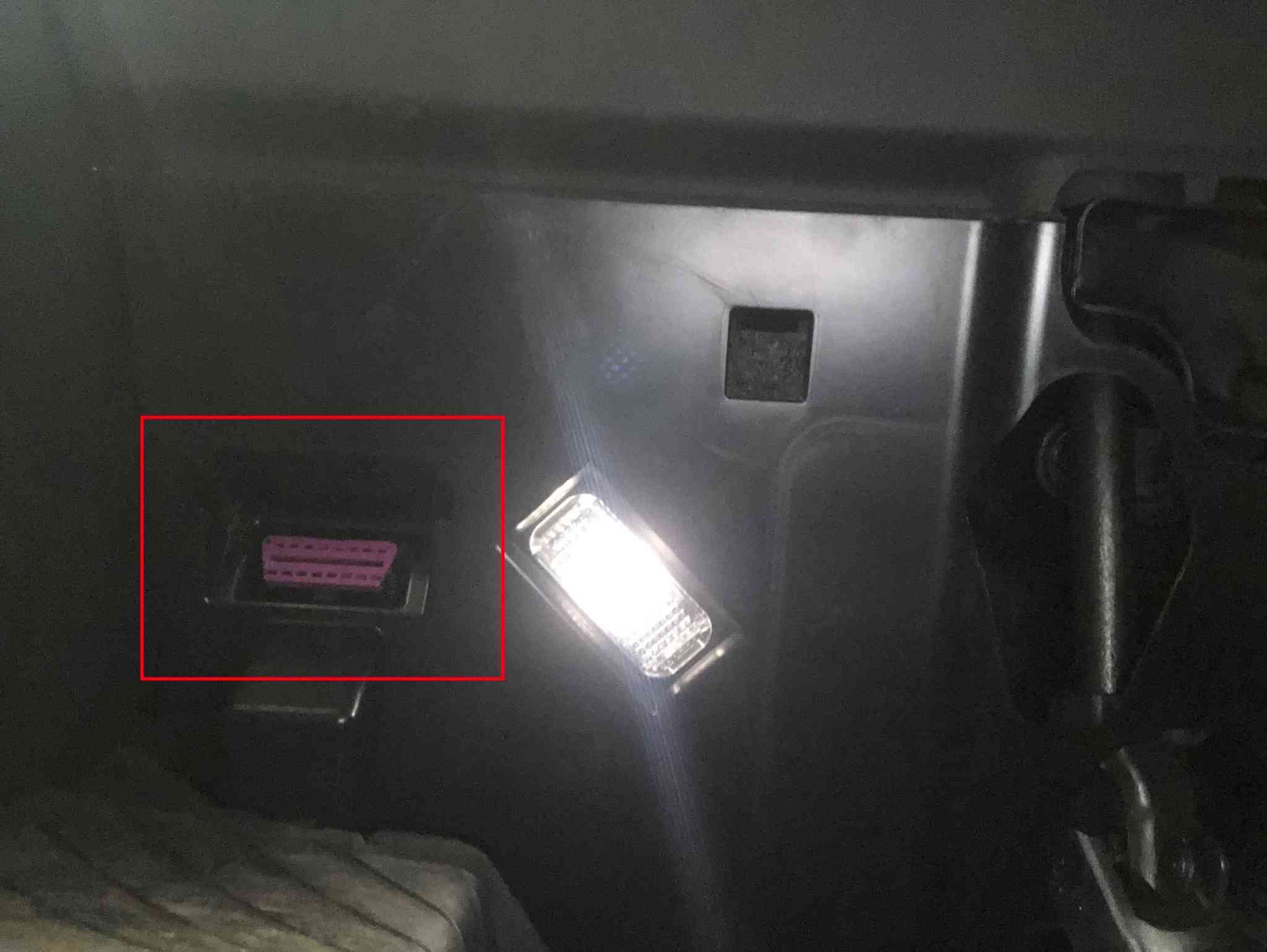 Prise OBD2 Audi A6 C7