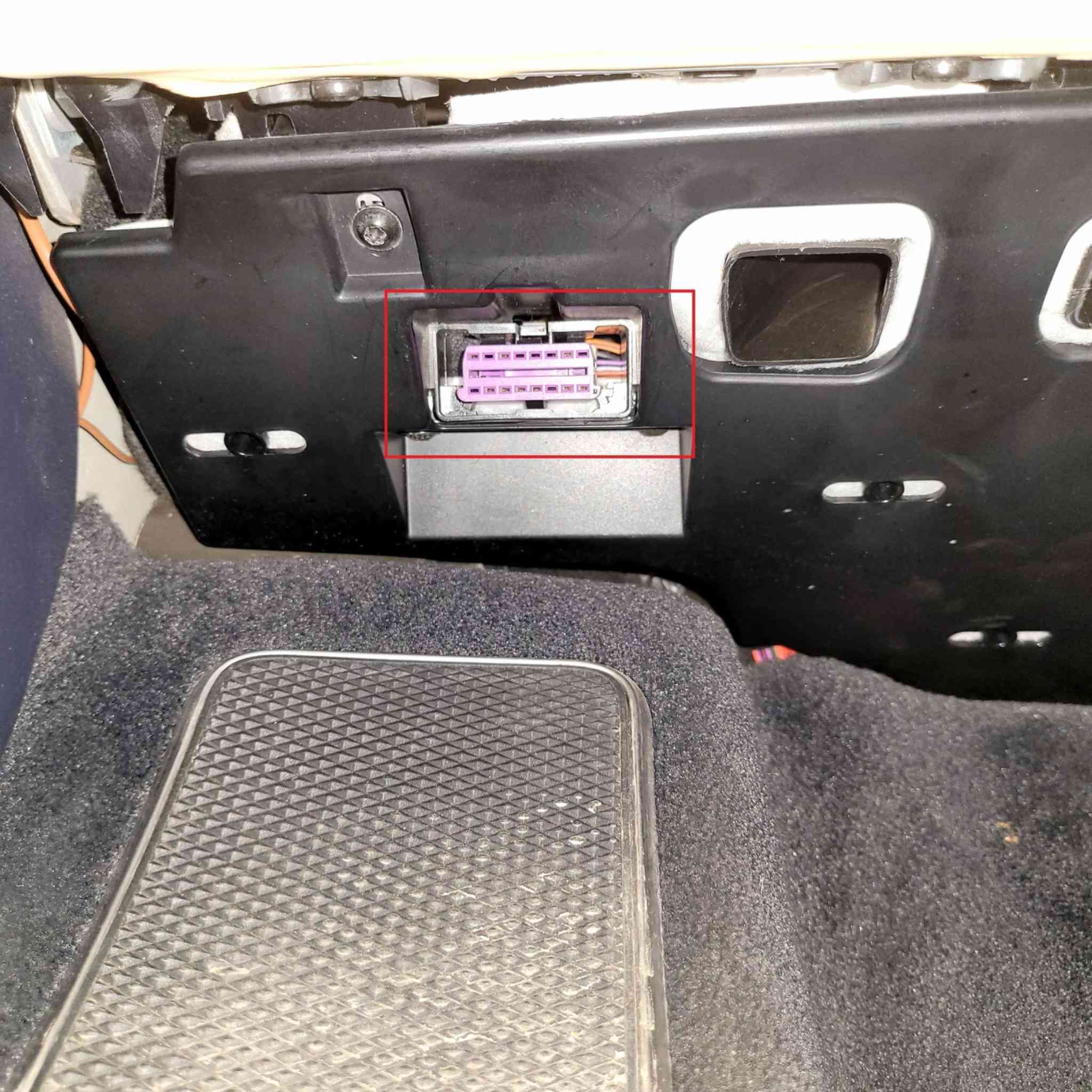 Prise OBD2 Bentley Continental Flying Spur