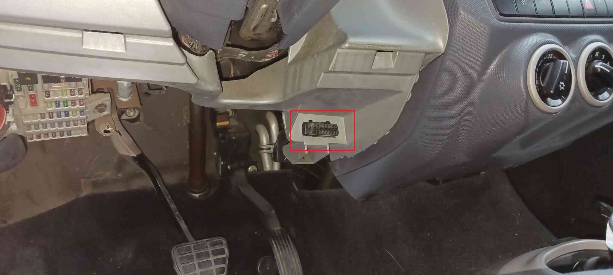 Prise OBD2 Smart Forfour