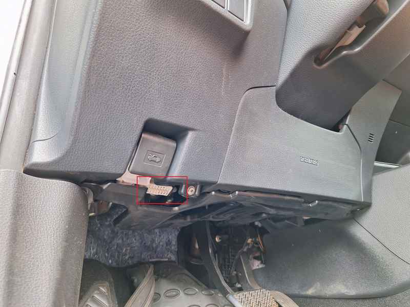Prise OBD2 Toyota C HR