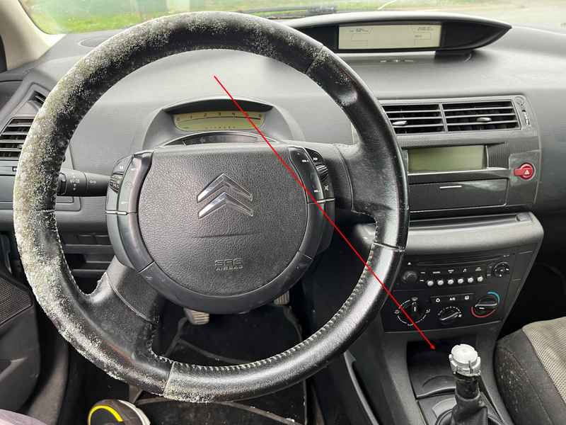 habitacle citroen C4 coupé
