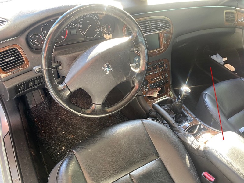Habitacle Peugeot 607 2.2 HDi136