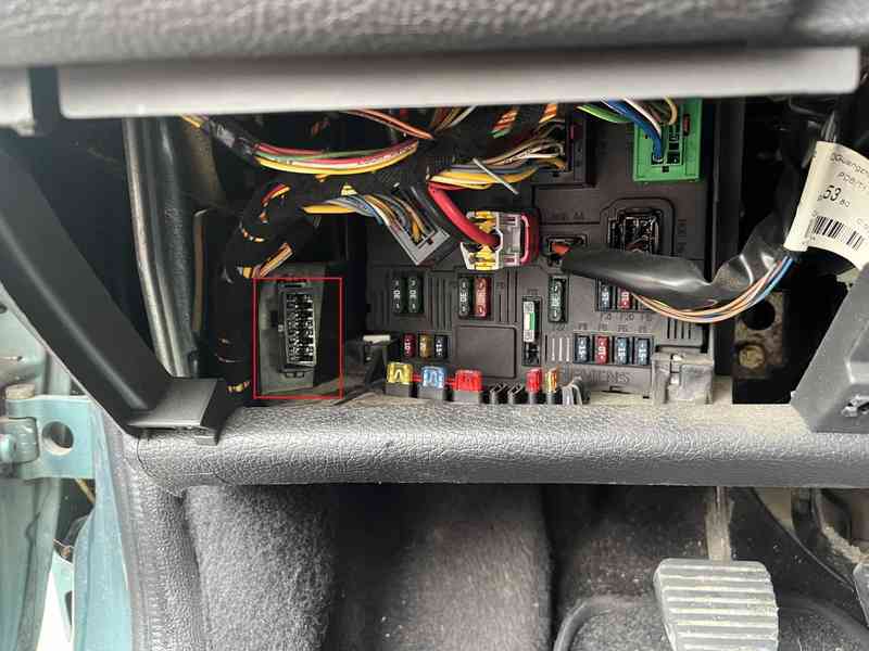 Prise OBD2Peugeot 206 SW