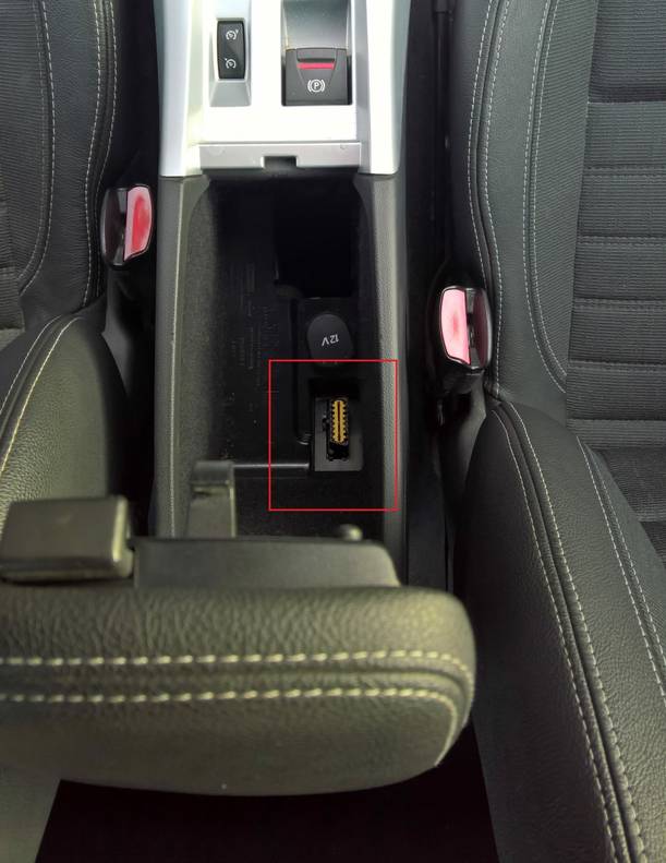 Prise OBD2Renault Laguna III Estate Dynamique 2.0 dCi 150 ch FAP