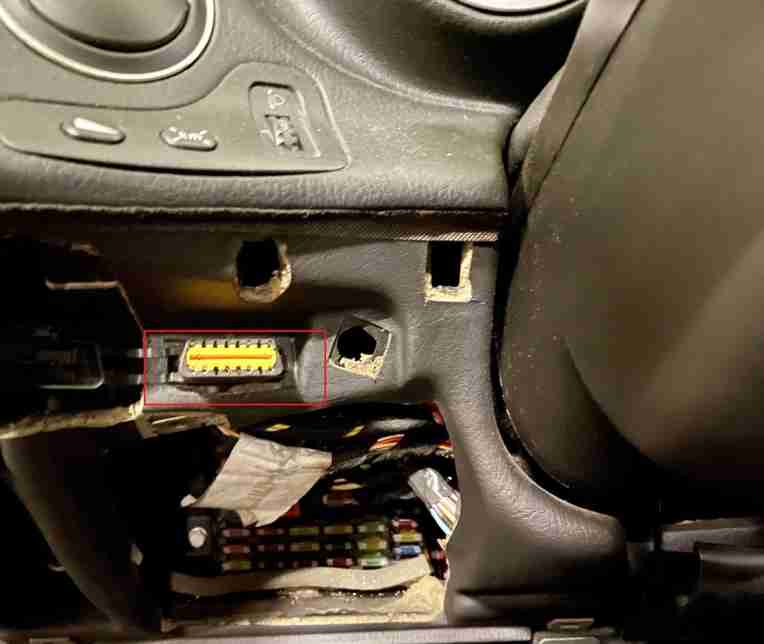 Prise OBD2 Alfa 156
