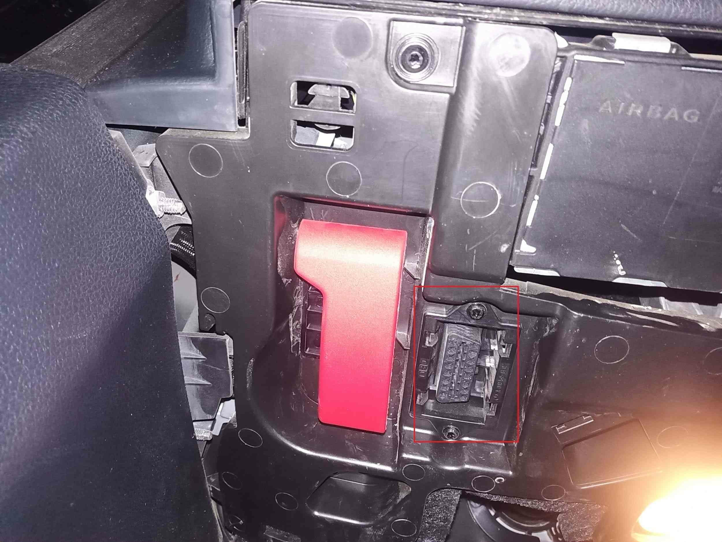 Prise OBD2 Mercedes Classe C S205 250d 