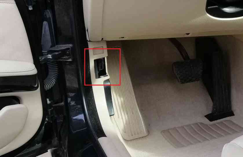Prise OBD2 BMW SERIE 3 E92 330d