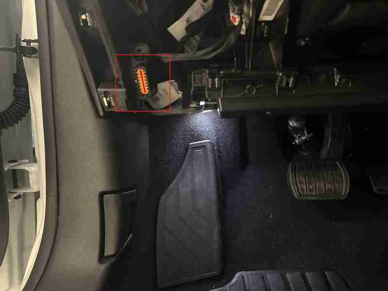 Prise OBD2 Peugeot 408