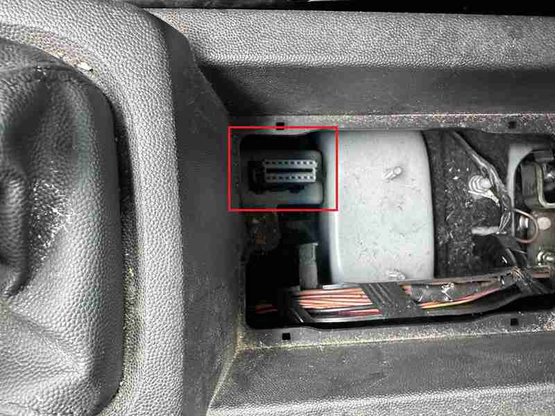 Prise OBD2 Opel Meriva