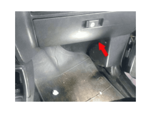 Cote passager Chevrolet Monza