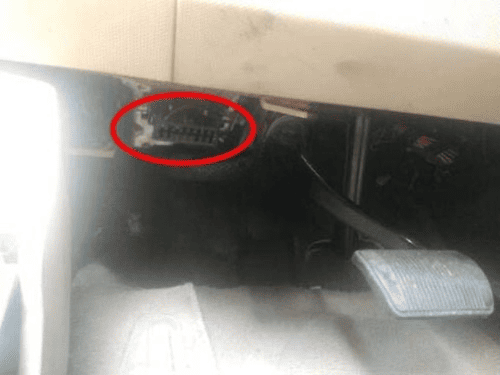 Prise OBD Chrysler Sebring PH 2