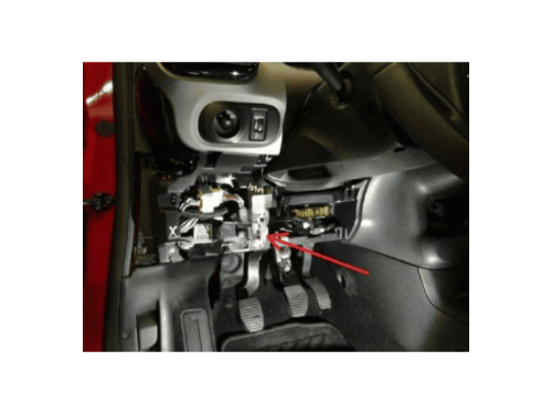 Ou est la prise OBD de diagnostic sur Citroen C4 Cactus?