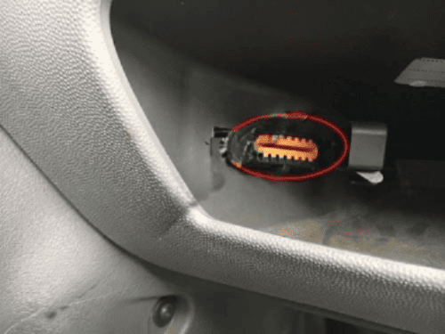prise obd Citroen dispatcher rhd ph 1